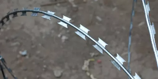 Сердечник, лента и лезвия